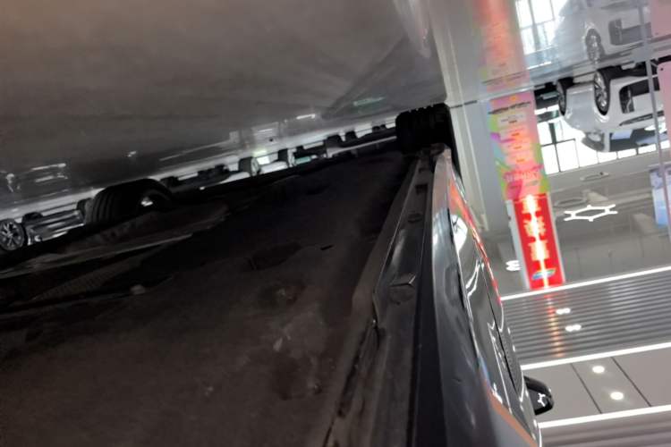 Used Audi A6L 2023 Revised 40 TFSI Luxury Dynamic Edition Left Side Sill