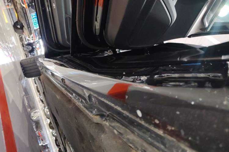 Used Audi A6L 2023 45 TFSI quattro Prestige Dynamic Edition Left Side Sill