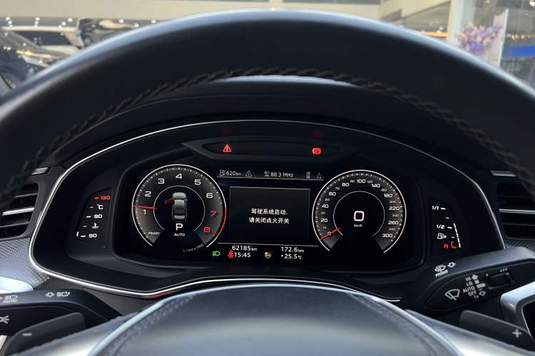 Used Audi A6L 2023 45 TFSI Prestige Dynamic Edition Odometer Close Up