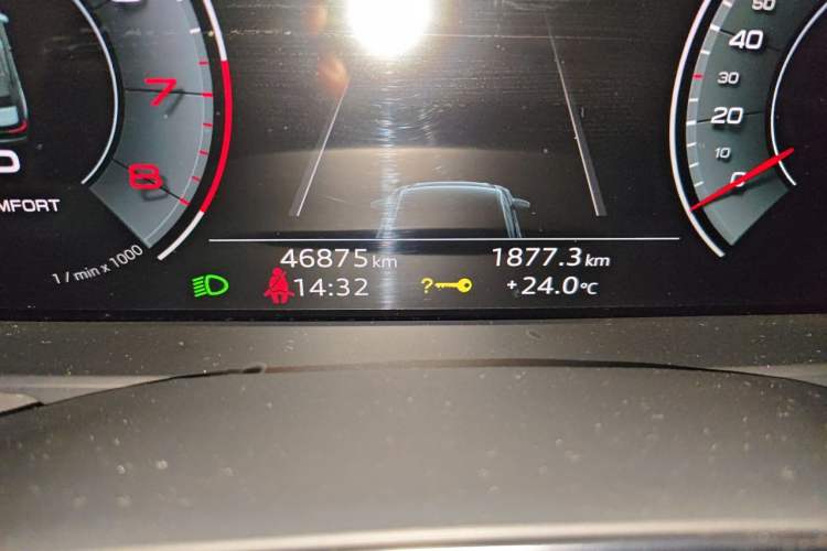 Used Audi A6L 2023 45 TFSI Prestige Dynamic Edition Odometer Close Up