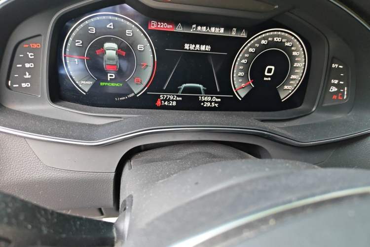 Used Audi A6L 2023 45 TFSI Prestige Dynamic Edition Odometer Close Up