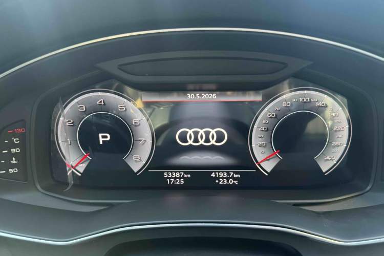Used Audi A6L 2023 Revised 45 TFSI Prestige Dynamic Edition Odometer Close Up