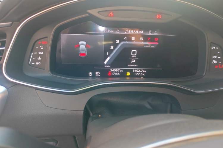 Used Audi A6L 2023 Revised Edition 45 TFSI quattro Prestige Dynamic Version Odometer Close Up
