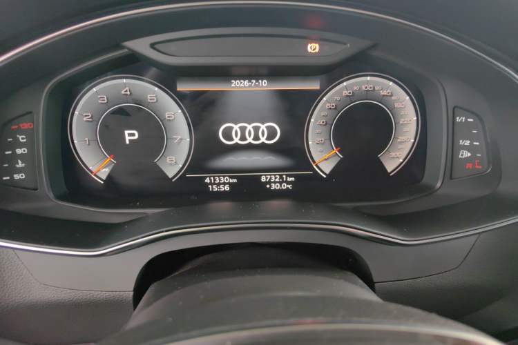 Used Audi A6L 2023 55 TFSI quattro Prestige Dynamic Edition Odometer Close Up