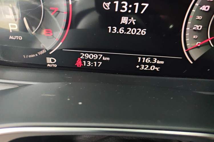 Used Audi A6L 2023 Revised 45 TFSI Prestige Dynamic Edition Odometer Close Up