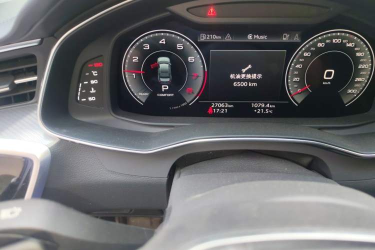 Used Audi A6L 2023 40 TFSI Luxury Prestige Edition Odometer Close Up