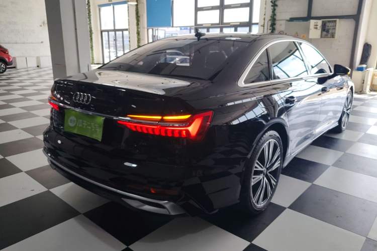 Used Audi A6L 2023 Revised Edition 45 TFSI quattro Prestige Dynamic Version Rear Right 45 Deg