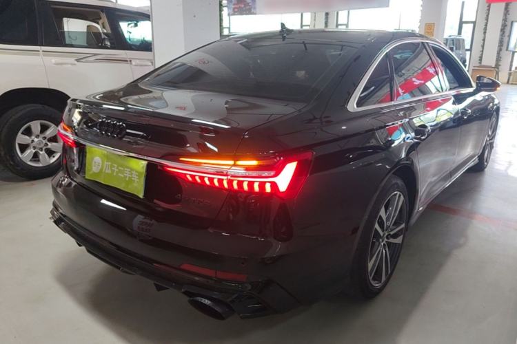 Used Audi A6L 2023 Revised 40 TFSI Luxury Dynamic Edition Rear Right 45 Deg