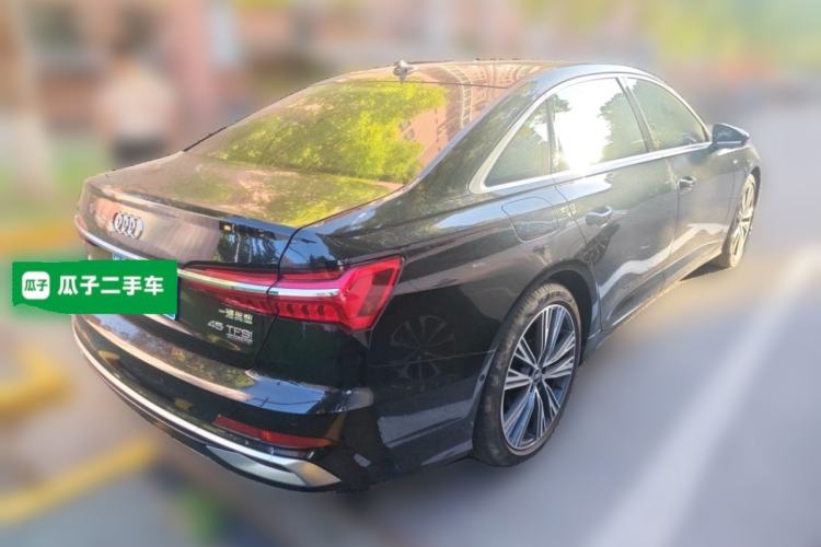Used Audi A6L 2023 Revised Edition 45 TFSI quattro Prestige Dynamic Version Rear Right 45 Deg