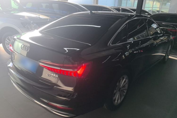 Used Audi A6L 2023 40 TFSI Luxury Prestige Edition Rear Right 45 Deg