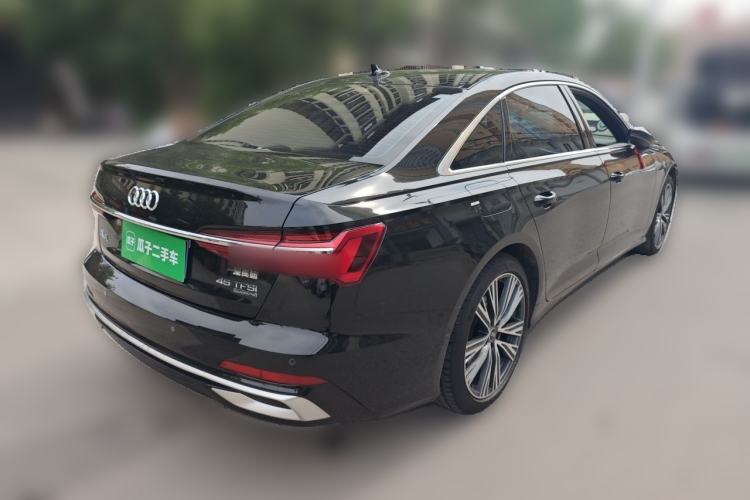 Used Audi A6L 2023 Revised Edition 45 TFSI quattro Prestige Dynamic Version Rear Right 45 Deg