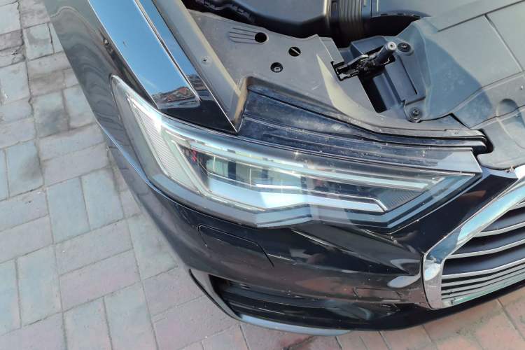 Used Audi A6L 2023 40 TFSI Luxury Dynamic Model Right Front Headlight