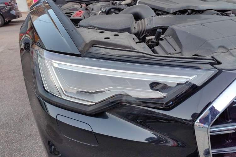Used Audi A6L 2023 45 TFSI Prestige Dynamic Edition Right Front Headlight
