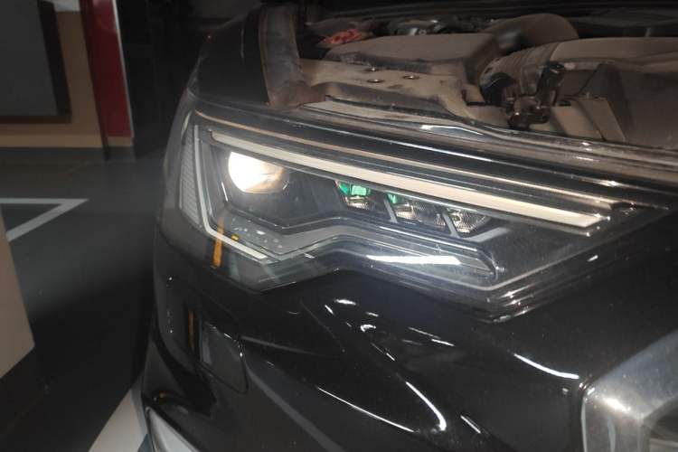 Used Audi A6L 2023 45 TFSI quattro Prestige Dynamic Edition Right Front Headlight