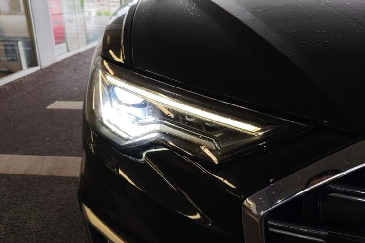 Used Audi A6L 2023 Revised 40 TFSI Luxury Dynamic Edition Right Front Headlight