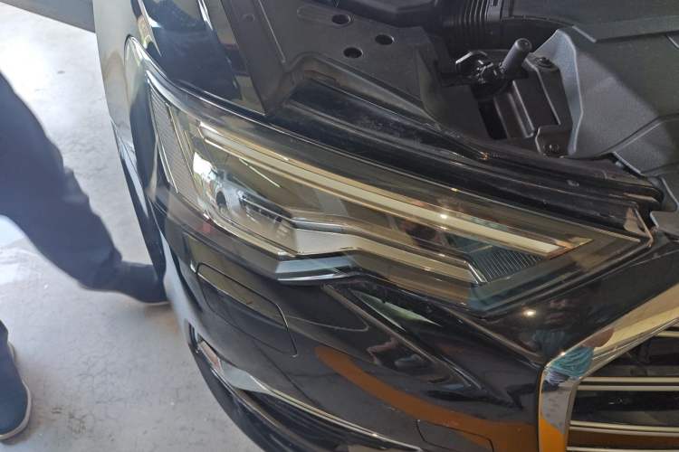 Used Audi A6L 2023 40 TFSI Luxury Prestige Edition Right Front Headlight