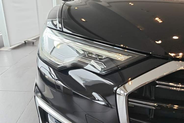 Used Audi A6L 2023 45 TFSI Prestige Dynamic Edition Right Front Headlight