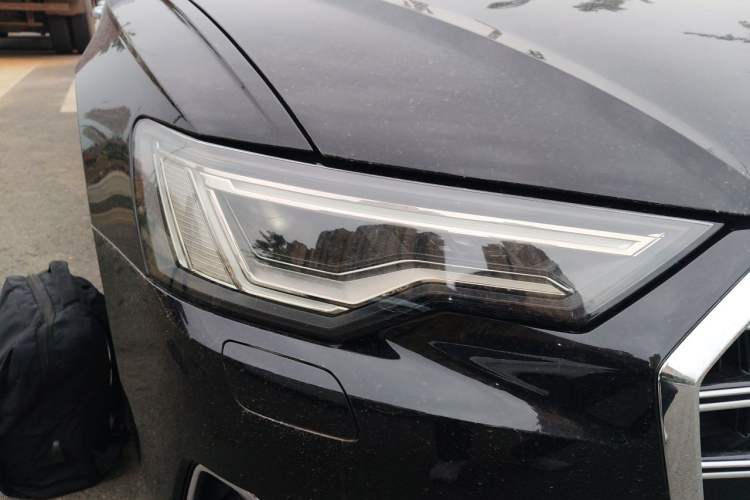 Used Audi A6L 2023 Revised 40 TFSI Luxury Dynamic Edition Right Front Headlight