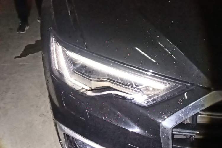 Used Audi A6L 2023 Revised Edition 45 TFSI quattro Prestige Dynamic Version Right Front Headlight