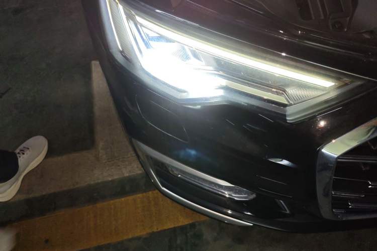 Used Audi A6L 2023 40 TFSI Luxury Dynamic Model Right Front Headlight
