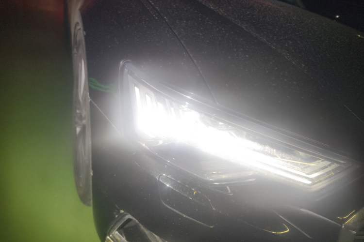 Used Audi A6L 2023 Updated 55 TFSI quattro Prestige Edition Right Front Headlight