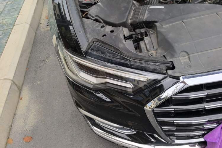 Used Audi A6L 2023 40 TFSI Luxury Dynamic Model Right Front Headlight
