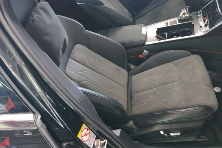 Used Audi A6L 2023 Revised 40 TFSI Luxury Dynamic Edition Right Front Seat