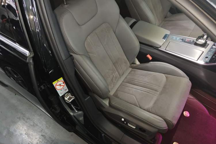 Used Audi A6L 2023 Revised 45 TFSI Prestige Dynamic Edition Right Front Seat