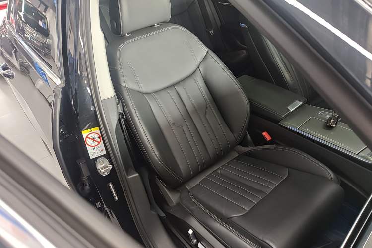 Used Audi A6L 2023 Revised 45 TFSI Prestige Elegant Edition Right Front Seat