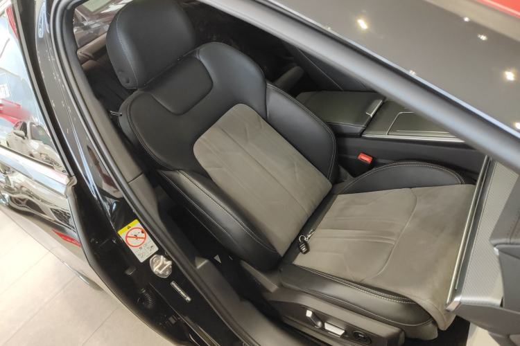 Used Audi A6L 2023 Revised 45 TFSI Prestige Dynamic Edition Right Front Seat