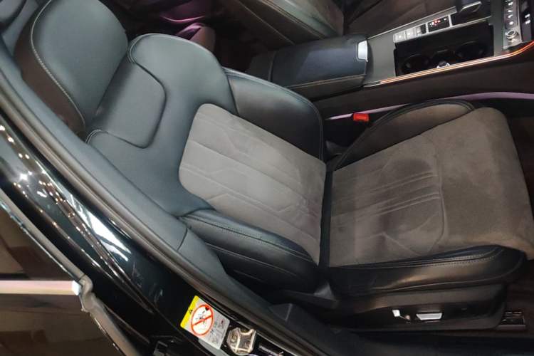 Used Audi A6L 2023 Revised 45 TFSI Prestige Dynamic Edition Right Front Seat
