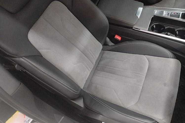 Used Audi A6L 2023 40 TFSI Luxury Dynamic Model Right Front Seat