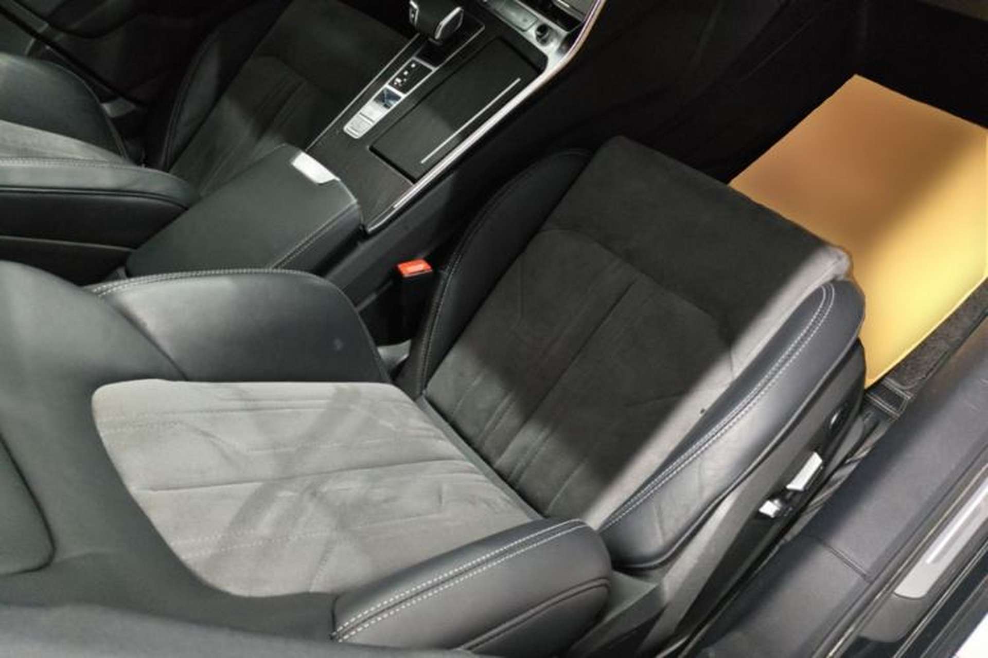 Used Audi A6L 2023 Revised Edition 45 TFSI quattro Prestige Dynamic Version Right Front Seat