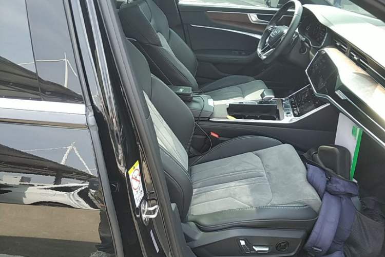 Used Audi A6L 2023 45 TFSI quattro Prestige Dynamic Edition Right Front Seat