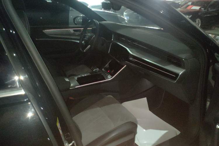 Used Audi A6L 2023 Revised 40 TFSI Luxury Dynamic Edition Right Front Seat