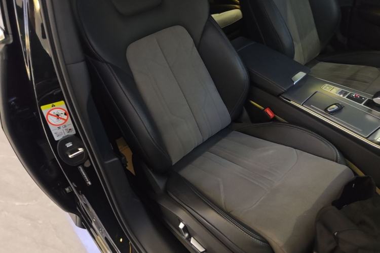 Used Audi A6L 2023 Revised 45 TFSI Prestige Dynamic Edition Right Front Seat