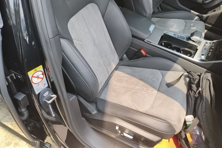 Used Audi A6L 2023 Revised 45 TFSI Prestige Dynamic Edition Right Front Seat