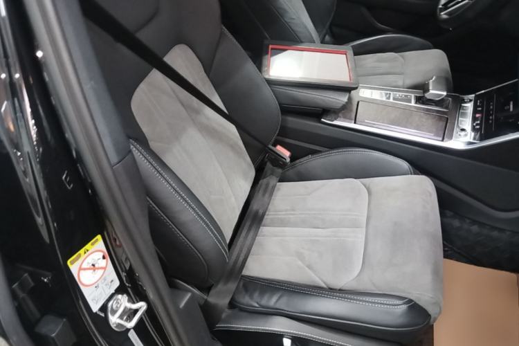 Used Audi A6L 2023 45 TFSI Prestige Dynamic Edition Right Front Seat