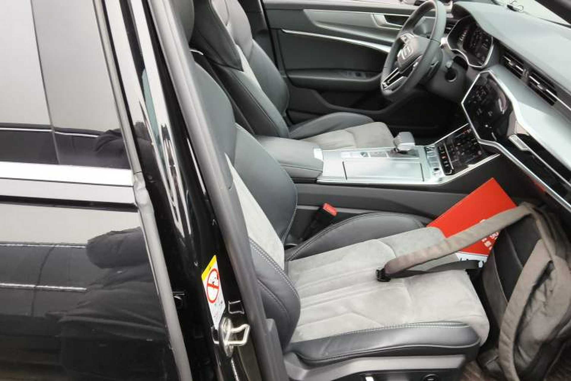 Used Audi A6L 2023 45 TFSI Prestige Dynamic Edition Right Front Seat
