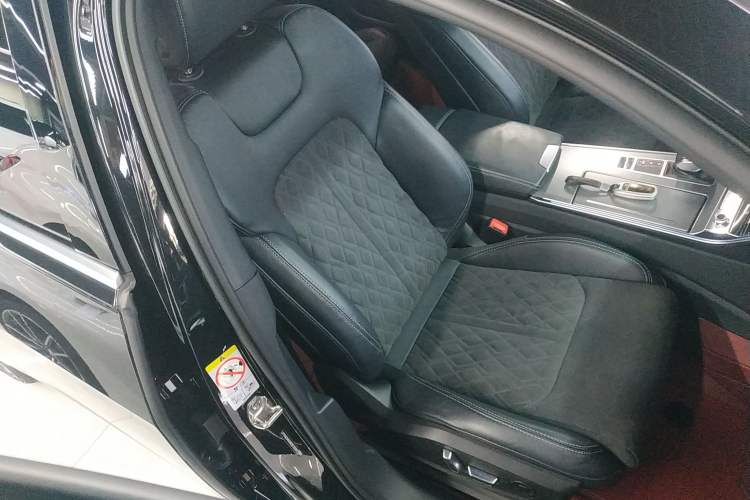 Used Audi A6L 2023 45 TFSI Prestige Dynamic Edition Right Front Seat