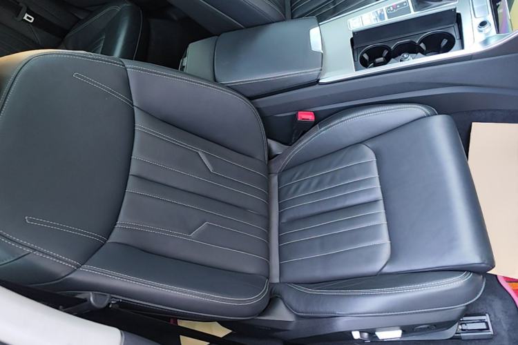 Used Audi A6L 2023 Revised 40 TFSI Luxury Prestige Edition Right Front Seat