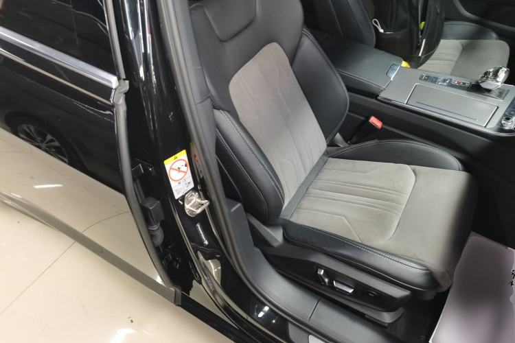 Used Audi A6L 2023 45 TFSI Prestige Dynamic Edition Right Front Seat