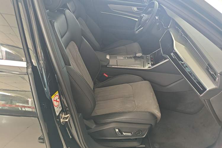 Used Audi A6L 2023 Revised 45 TFSI Prestige Dynamic Edition Right Front Seat