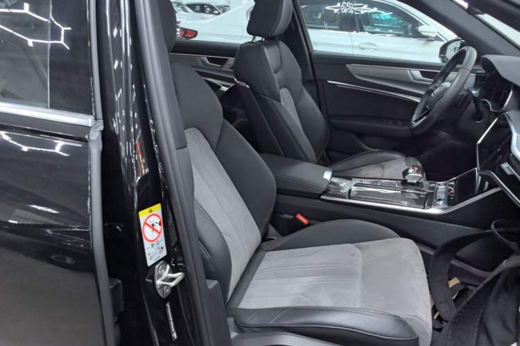 Used Audi A6L 2023 Revised 40 TFSI Luxury Dynamic Edition Right Front Seat