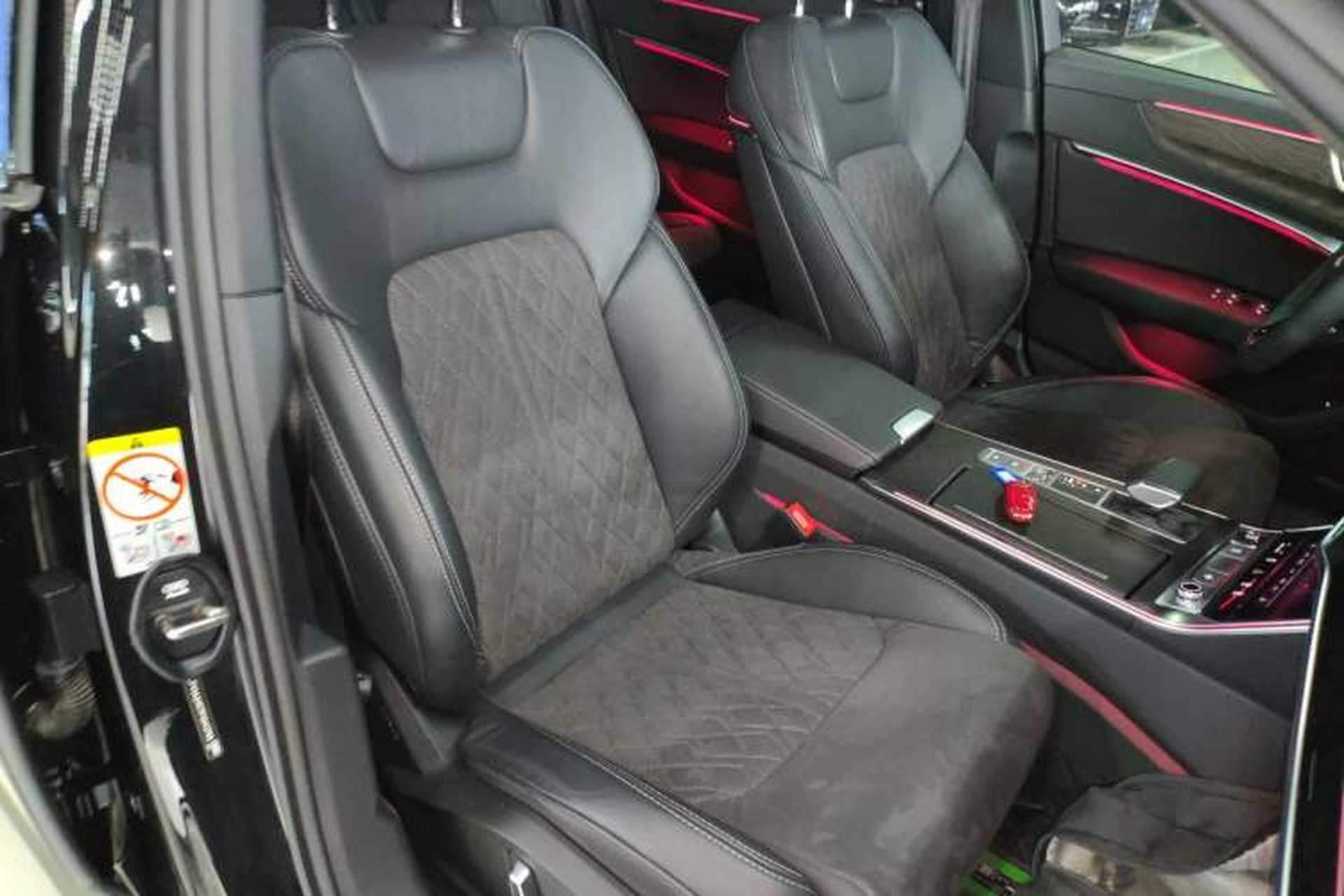 Used Audi A6L 2023 Revised Edition 45 TFSI quattro Prestige Dynamic Version Right Front Seat