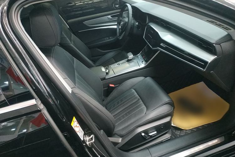 Used Audi A6L 2023 40 TFSI Luxury Prestige Edition Right Front Seat