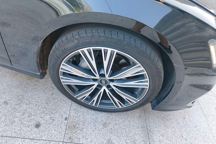 Used Audi A6L 2023 45 TFSI quattro Prestige Dynamic Edition Right Front Wheel Hub