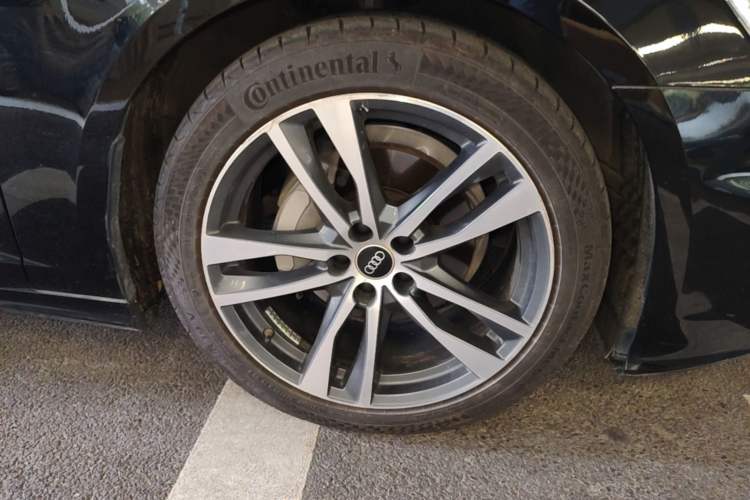 Used Audi A6L 2023 Revised 40 TFSI Luxury Dynamic Edition Right Front Wheel Hub