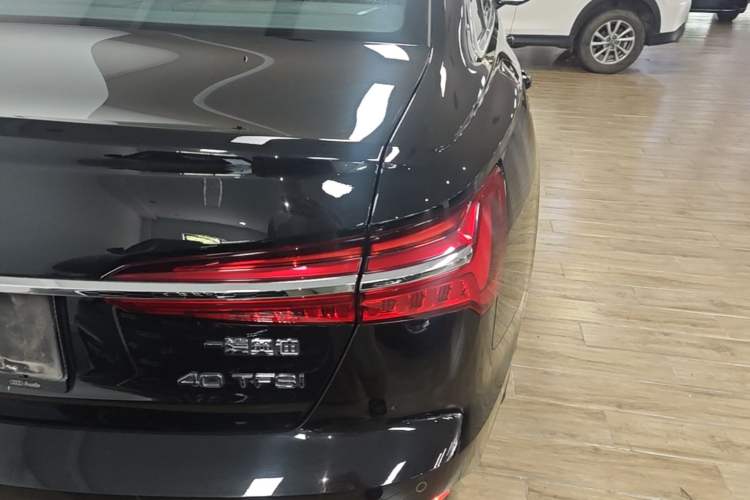 Used Audi A6L 2023 Revised 40 TFSI Luxury Dynamic Edition Right Rear Taillight