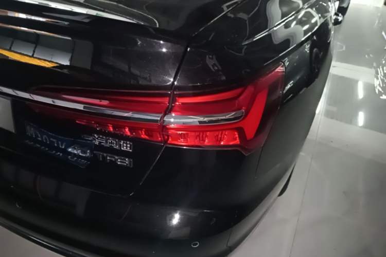 Used Audi A6L 2023 40 TFSI Luxury Prestige Edition Right Rear Taillight